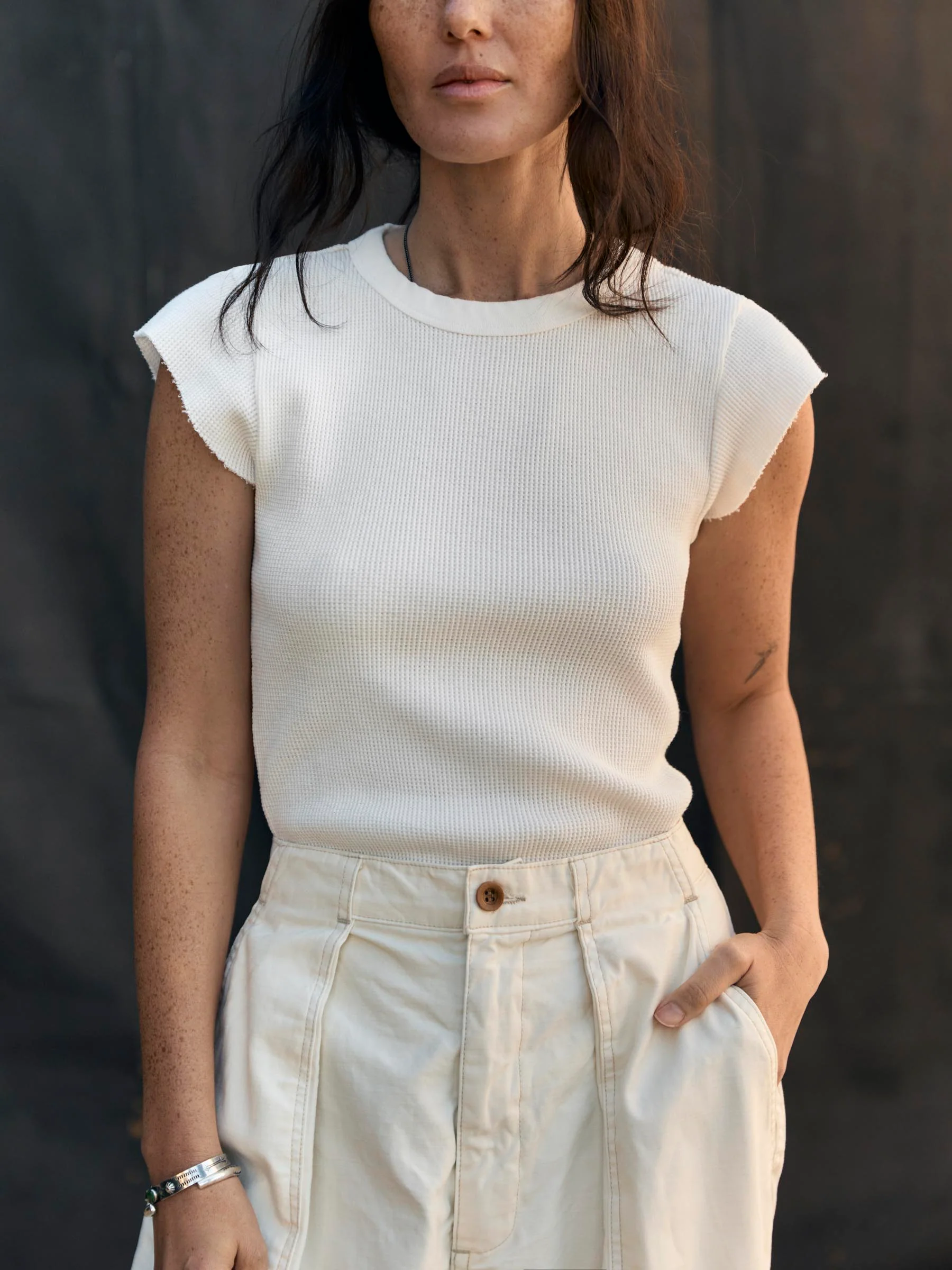 cut sleeve thermal in white