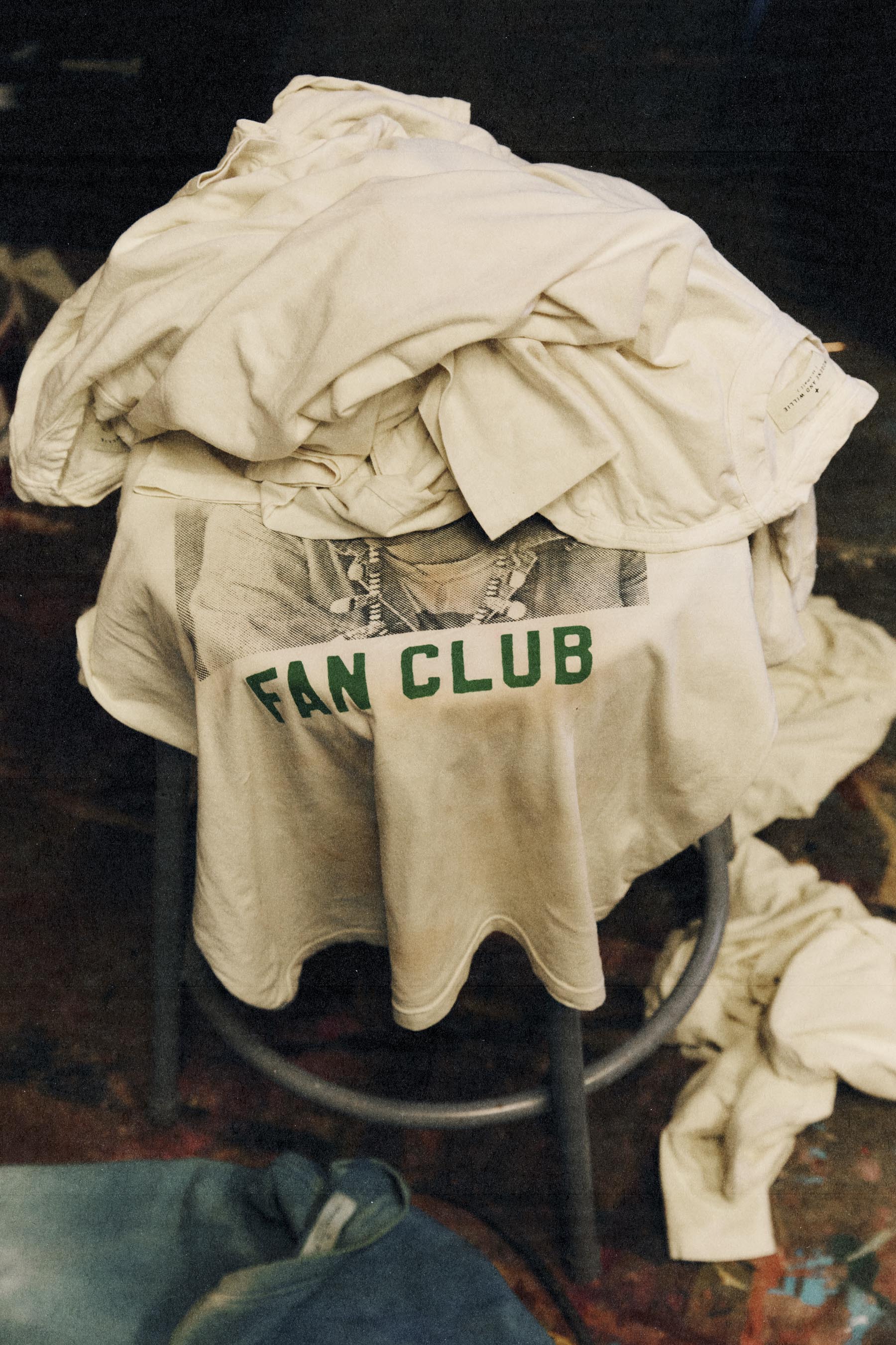 the "fan club" tee - Image 4