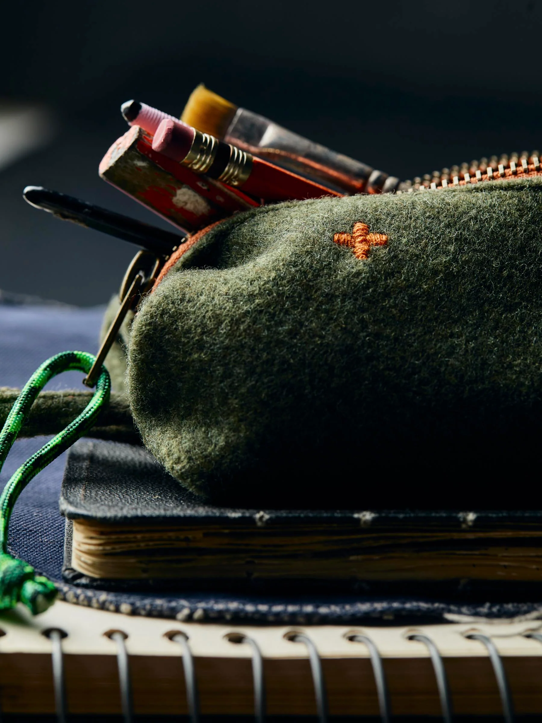 the i+w pencil bag in wool - Image 2