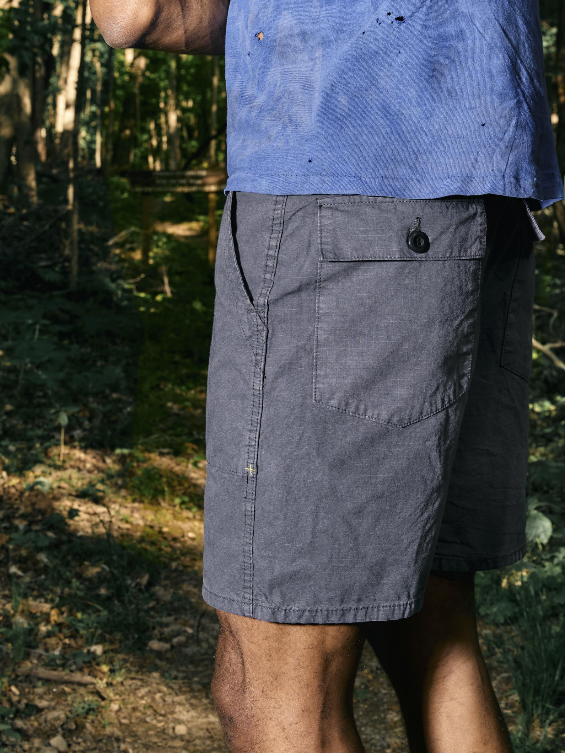 the ripstop fatigue short in sunfaded navy - Image 7