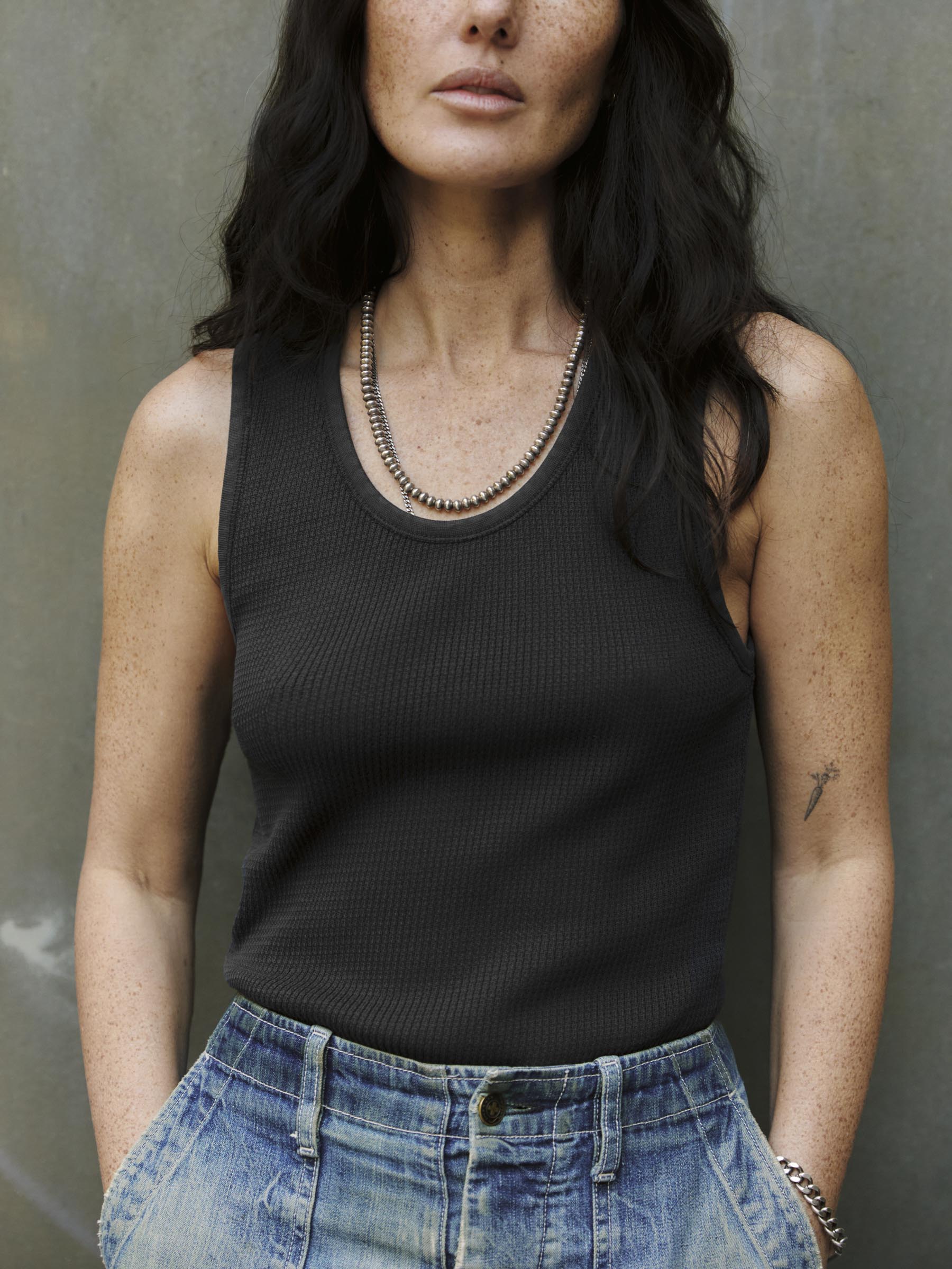 the vintage tank in open knit black