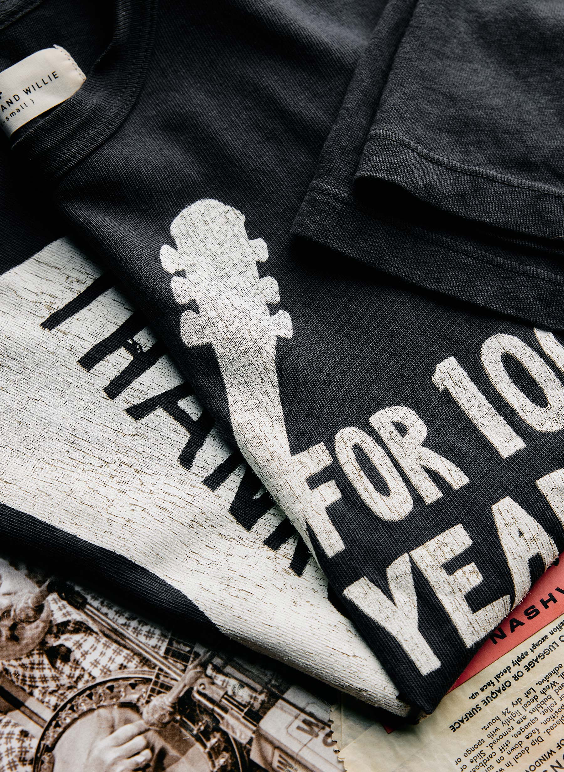the i+w x opry "thanks" tee in black - Image 2